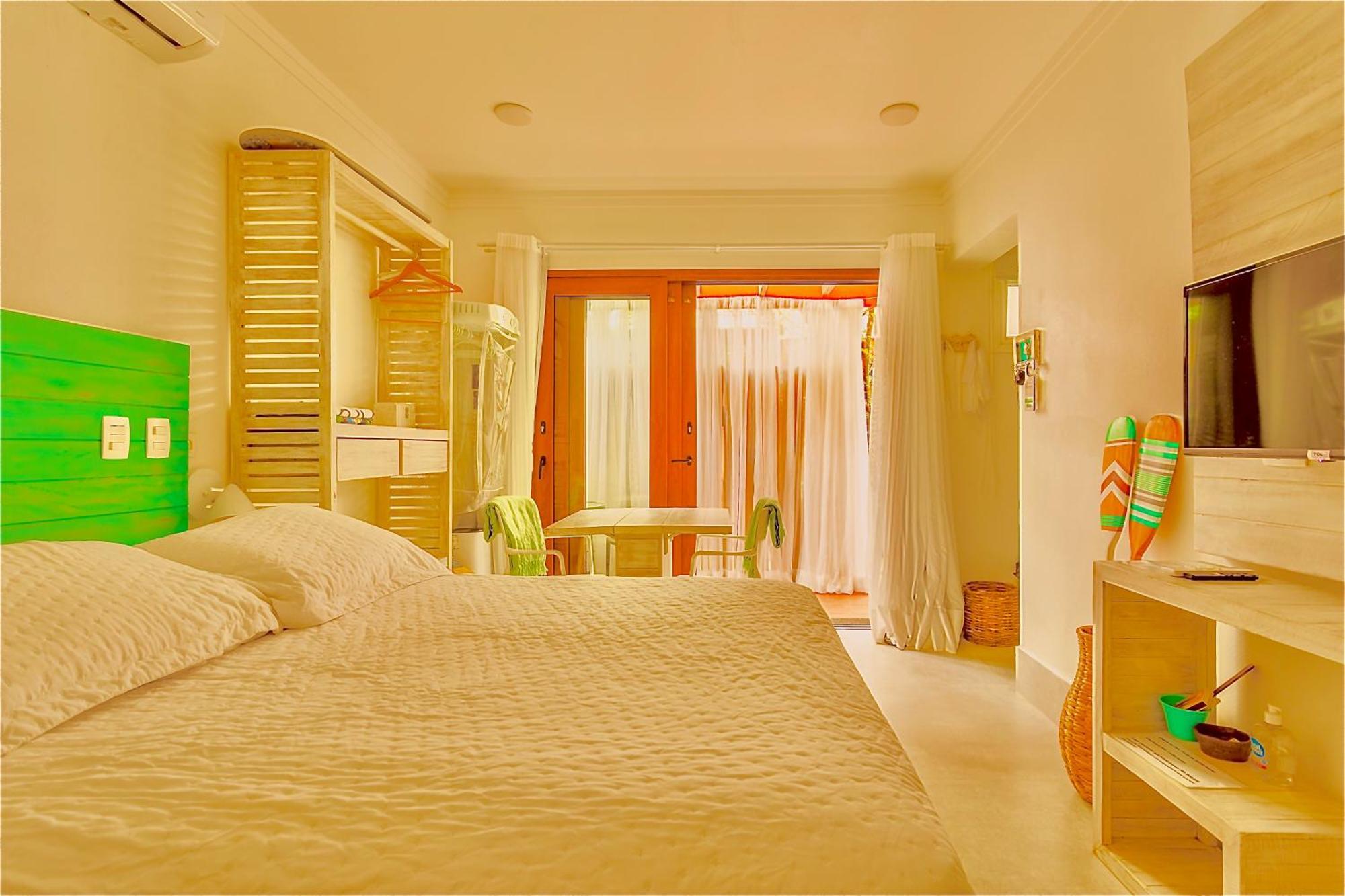Casa D'Aroeira Residencial Boutique - Centro De Juquei - 2 Quadras Do Mar - Servico De Praia - Roupa De Cama 600 Fios Algodao Egipcio - Toalhas Banho E Praia - Tudo Novo - Estacionamento Interno - Cozinha - Consulte Unidades Com Ofuro Hidro E Cromote المظهر الخارجي الصورة