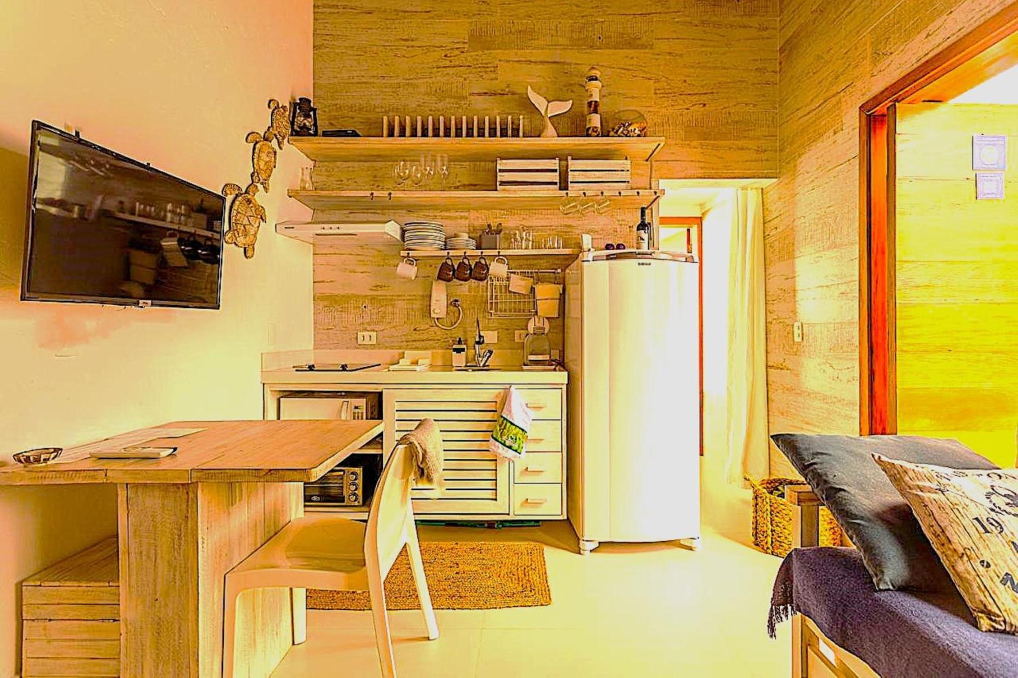 Casa D'Aroeira Residencial Boutique - Centro De Juquei - 2 Quadras Do Mar - Servico De Praia - Roupa De Cama 600 Fios Algodao Egipcio - Toalhas Banho E Praia - Tudo Novo - Estacionamento Interno - Cozinha - Consulte Unidades Com Ofuro Hidro E Cromote المظهر الخارجي الصورة
