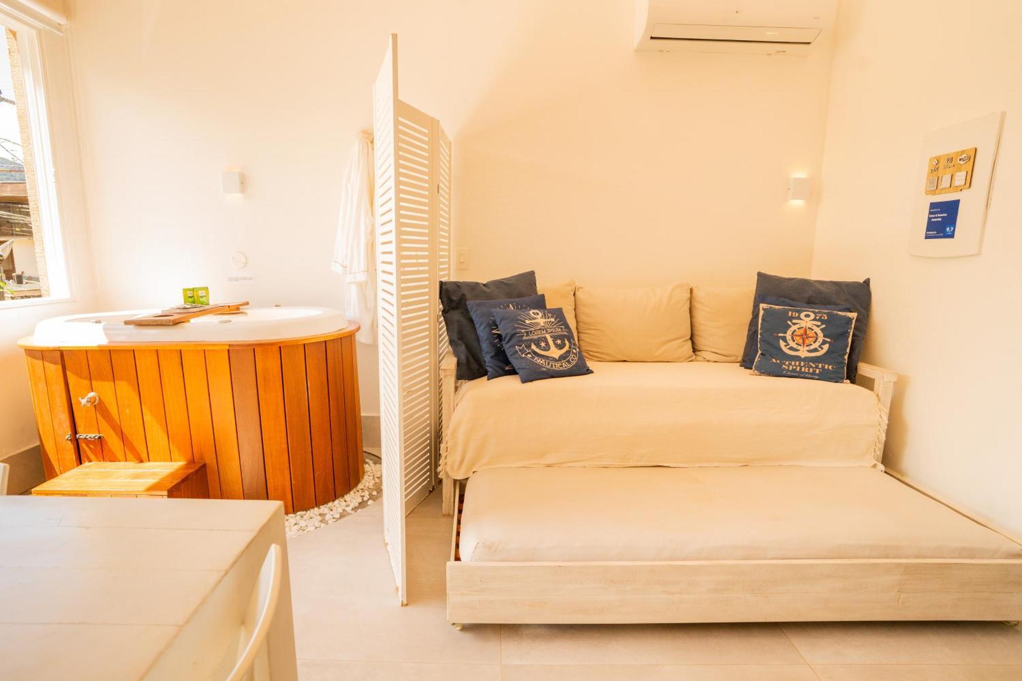 Casa D'Aroeira Residencial Boutique - Centro De Juquei - 2 Quadras Do Mar - Servico De Praia - Roupa De Cama 600 Fios Algodao Egipcio - Toalhas Banho E Praia - Tudo Novo - Estacionamento Interno - Cozinha - Consulte Unidades Com Ofuro Hidro E Cromote المظهر الخارجي الصورة